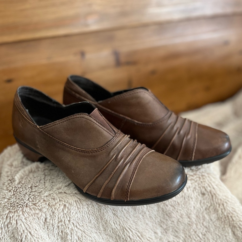 Romika Brown Leather Slip-On Shoes